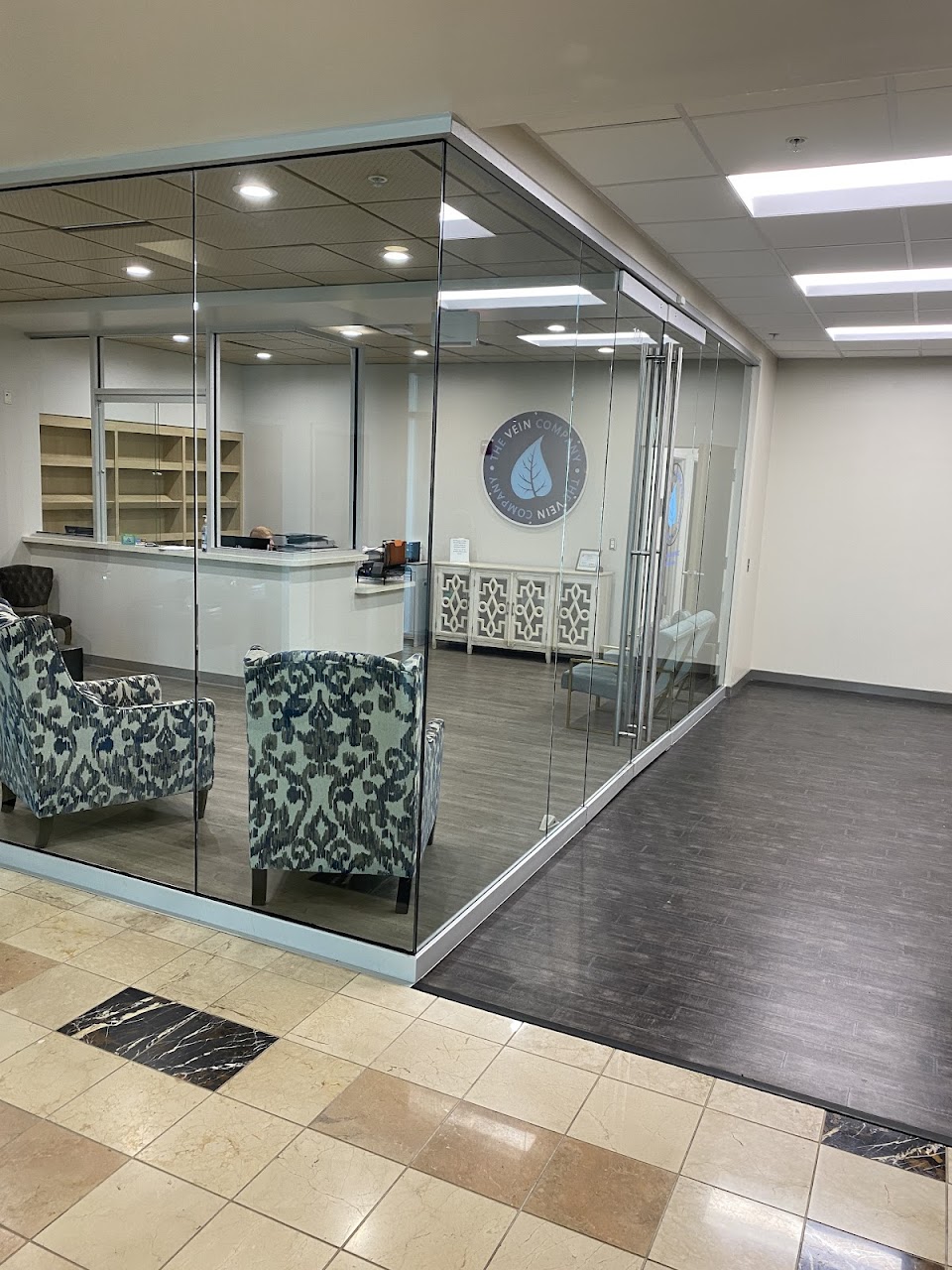 Street view of The Vein Company clinic in Knoxville, TN