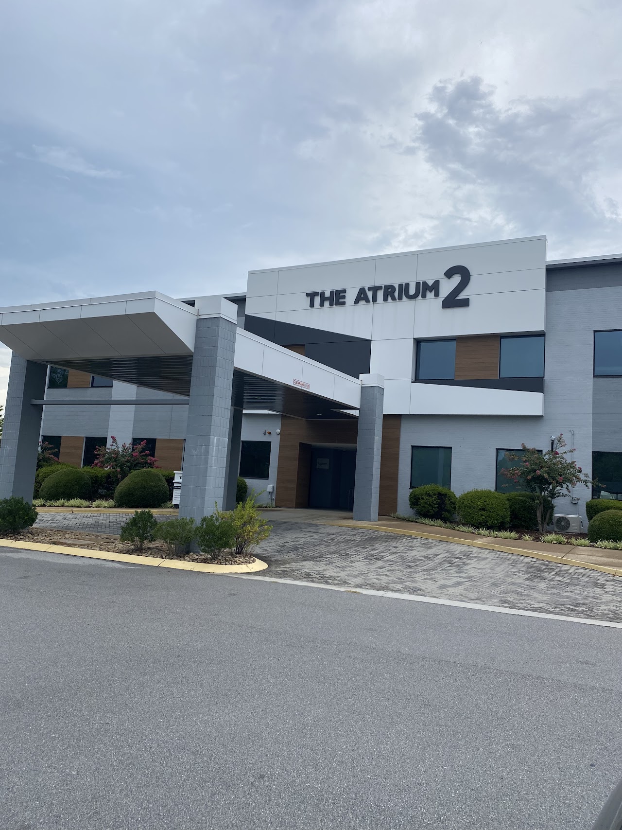 Street view of The Vein Company clinic in Chattanooga, TN